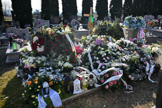 Morze kwiatów na grobie Jagody Gancarek. Tak wygląda tydzień po pogrzebie