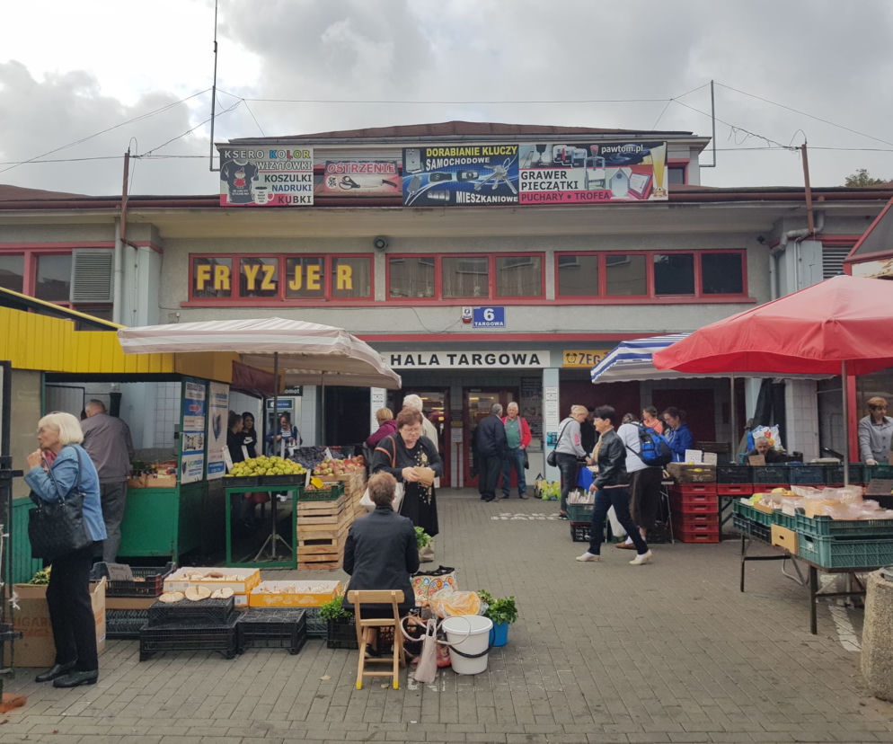 Hala targowa w Rzeszowie do remontu