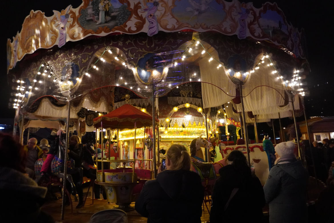 Weeihnachtsmarkt na Alexanderplatz