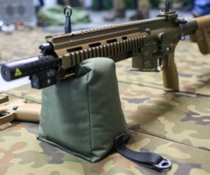 Otwarcie wirtualnej strzelnicy na Woli