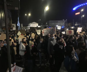 Strajk kobiet w Sosnowcu. Tłumy na ulicach! Wsparcie karetek, medyków i taksówkarzy