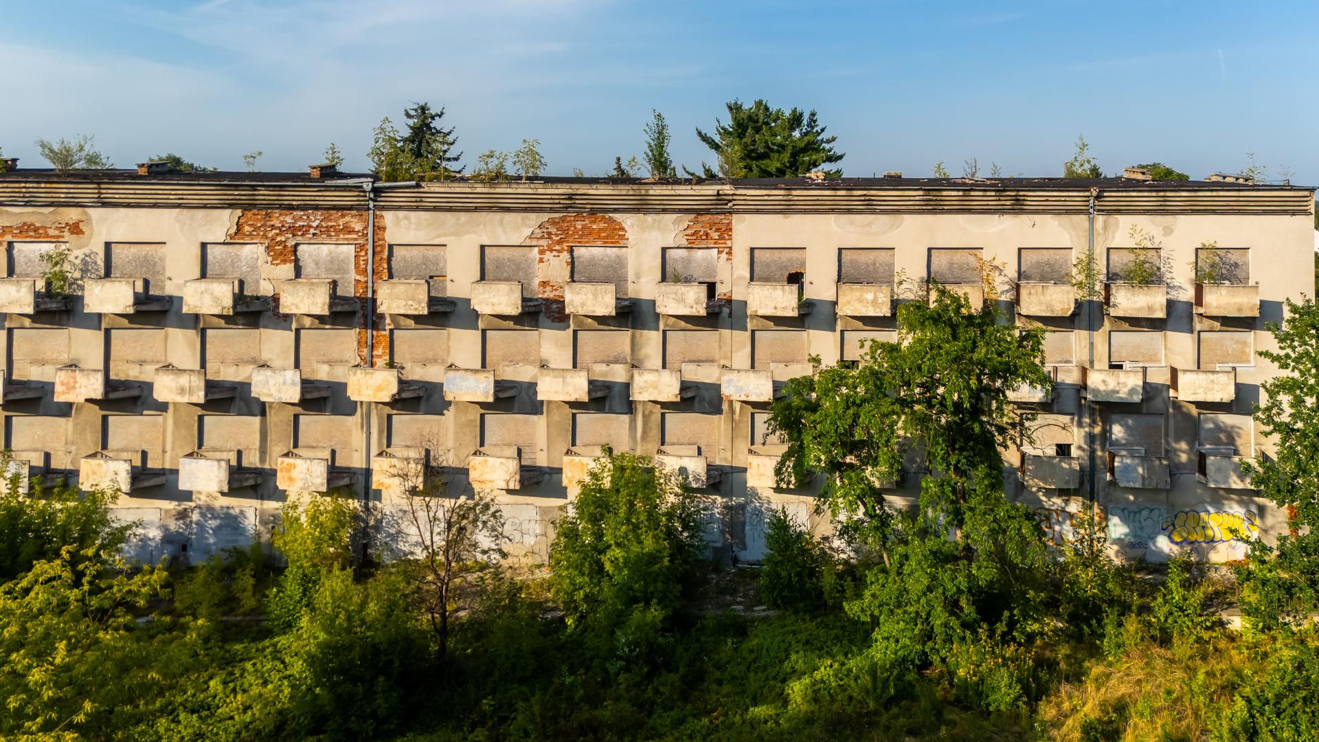 Opuszczone sanatorium wojskowe Wiarus w Ciechocinku