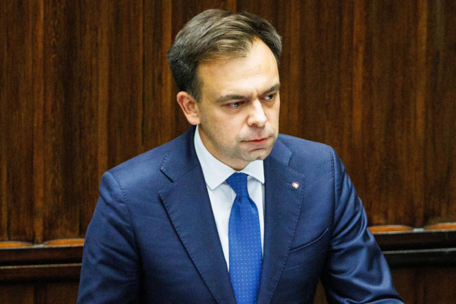 ​Domański sonduje porozumienie z NBP. W grze nominacje i miliardy dla budżetu.