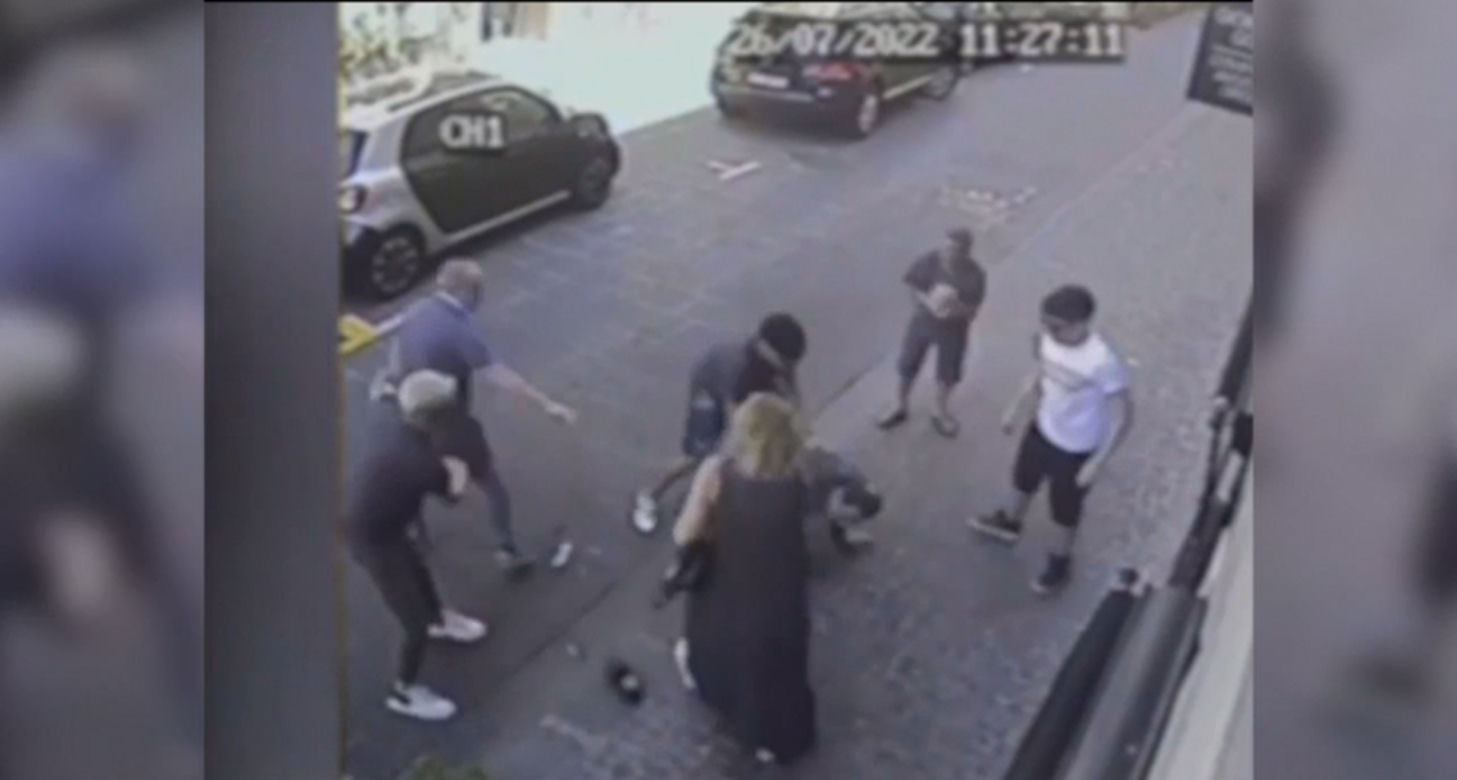 Ksiądz pobił się z żałobnikami! "Za mało zapłacili za pogrzeb" WIDEO