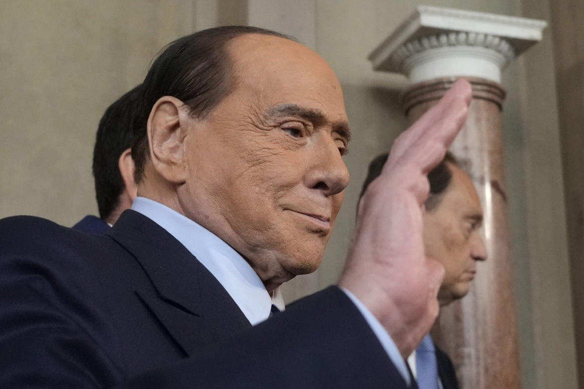 Silvio Berlusconi nie żyje