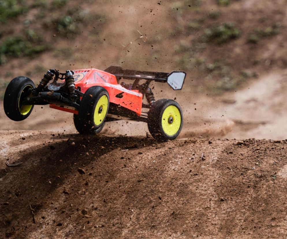 Studenci zbudują i przetestują własne pojazdy! Remote Car Design Competition już w maju