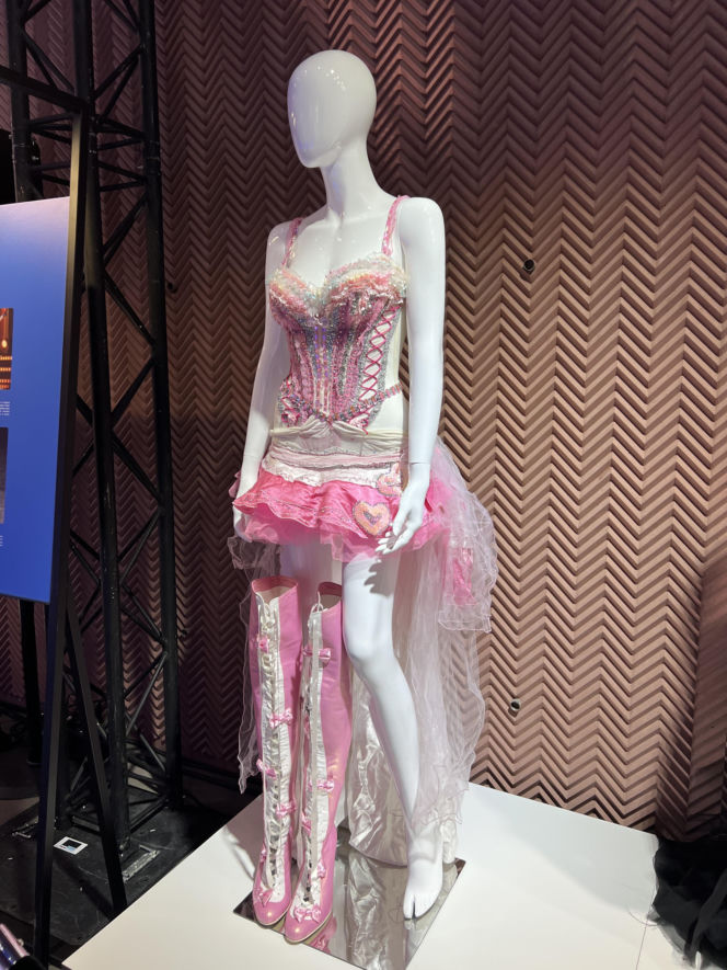 Kultowe stroje Dody i nagrody w jednym miejscu