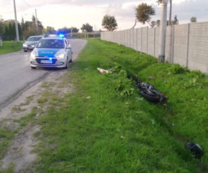 Łomża. Pościg za piratem na motocyklu. Na liczniku miał 200 km/h i 2 promile [ZDJĘCIA]