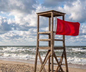 Sinice Rewal. Czy w Rewalu można się kąpać 18.08? Flaga, warunki pogodowe