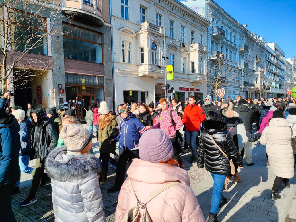 Polonez dla Łodzi. Zobacz, jak zatańczyli go mieszkańcy