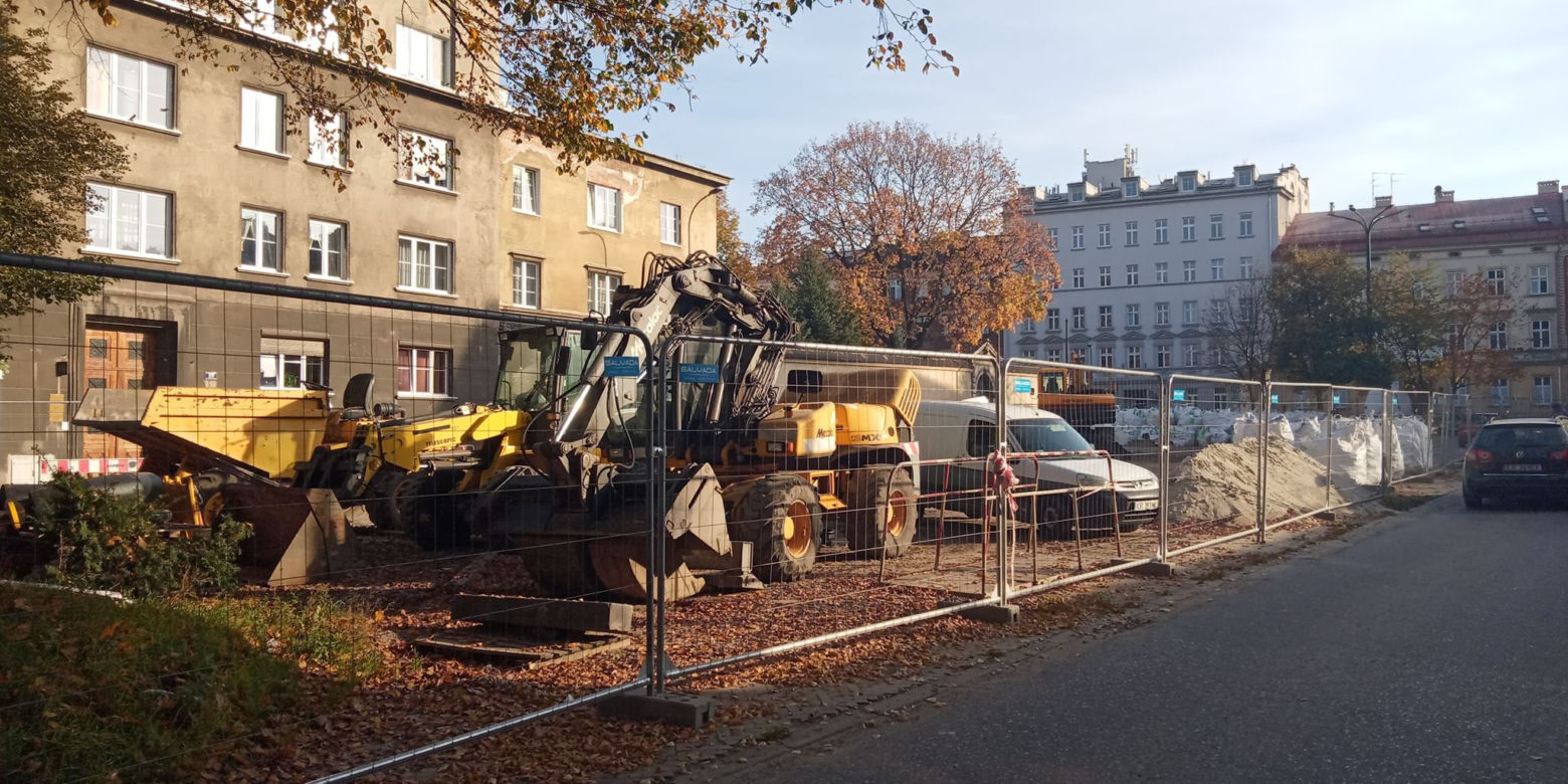 Remont placu Biskupiego