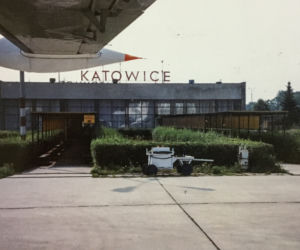 Tak się kiedyś latało! Katowice Airport 20 lat temu. Te zdjęcia to prawdziwa podróż w czasie