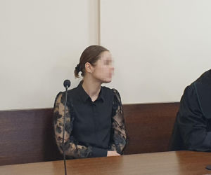 Podciął gardło koledze, bo pokłócili się o kobietę. W tle walka o dziecko