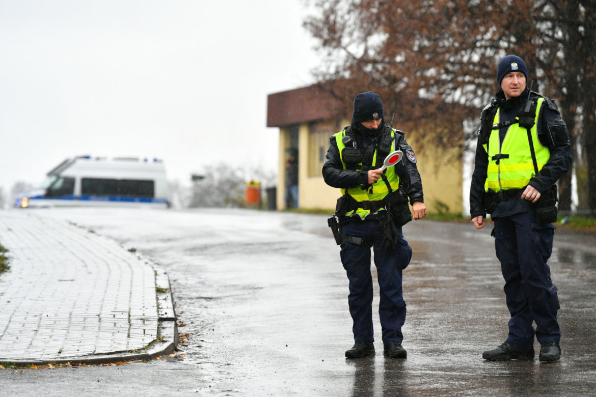 Przewodów po tragedii. Wojsko przy granicy