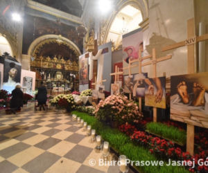 Częstochowa. Grób Pański na Jasnej Górze, aborcja i... strajk kobiet. Mocna akcja duchownych 