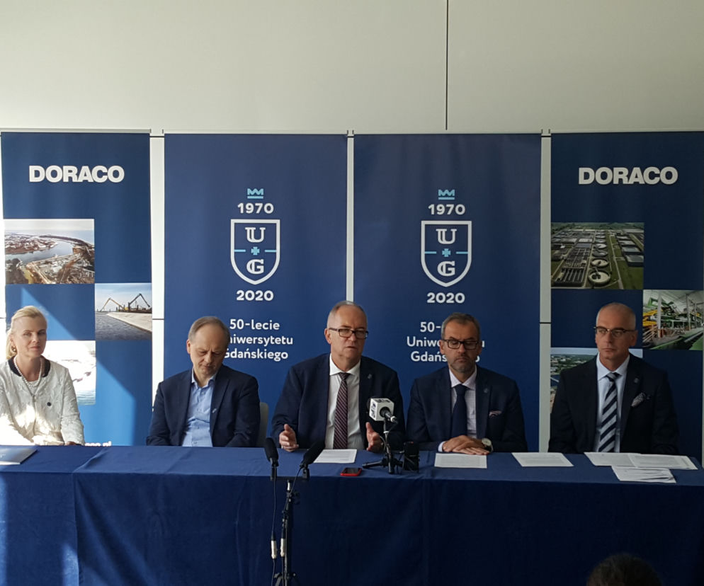 Konferencja prasowa w nowo otwartym Instytucie Informatyki