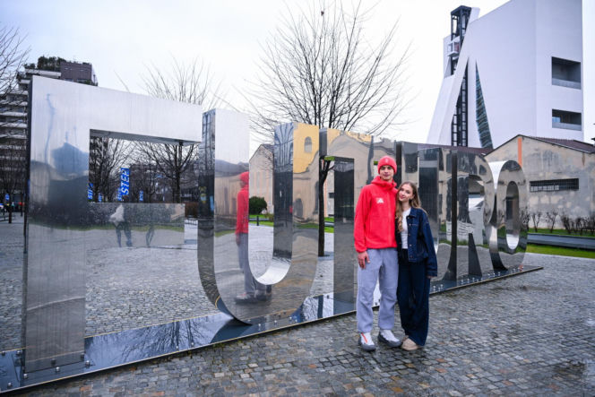 Semirunniy minisesja