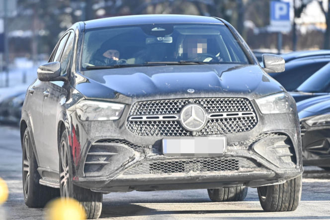 Marek Kondrat z żoną i córką w Warszawie