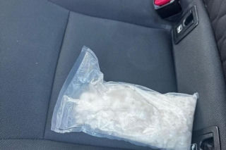 Pół kilograma narkotyków w taksówce. 19-latka z zarzutem