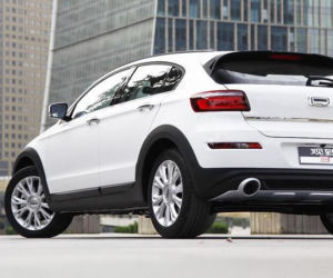 Qoros 3 City SUV