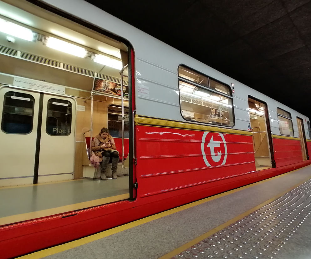 Święta 2020: Jak pojedzie metro w Wigilię i Boże Narodzenie? Sprawdź rozkład jazdy metra w święta