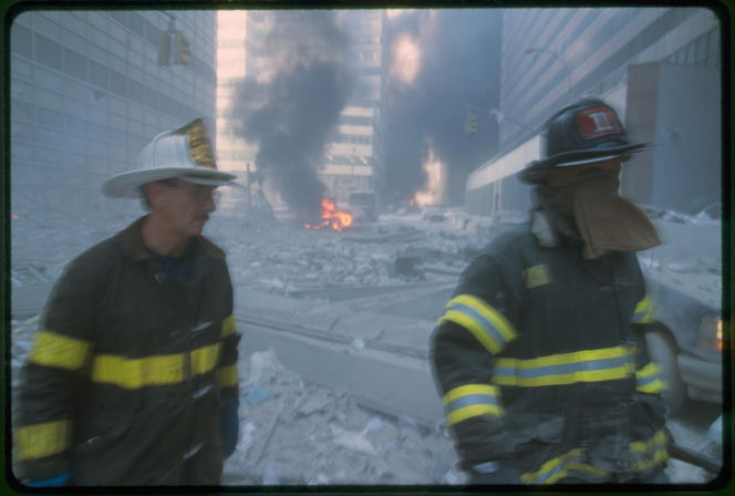 11 września 2001 w obiektywie. Tych zdjęć z zamachu na WTC mogliście nie widzieć!