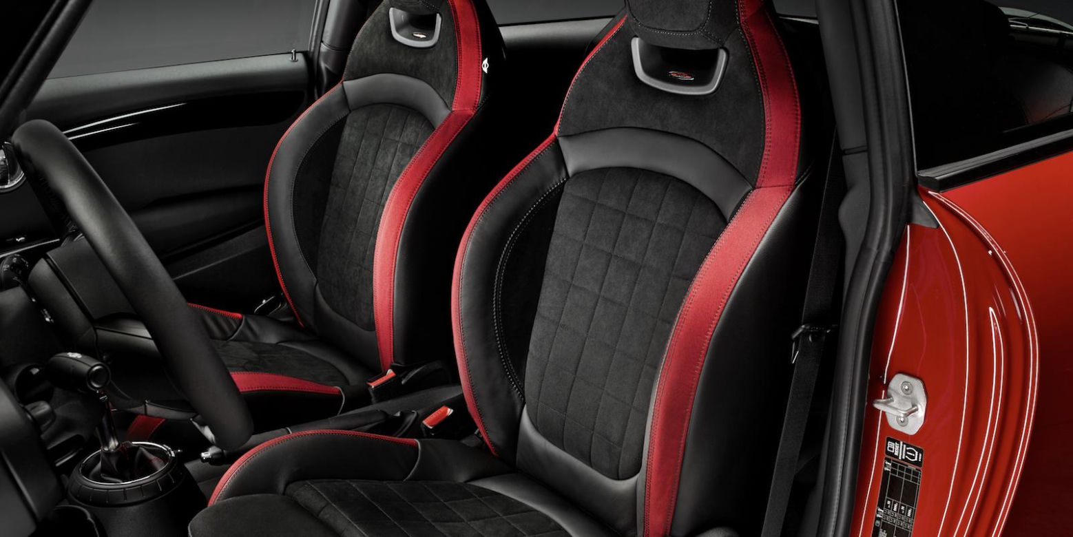 MINI Cooper John Cooper Works