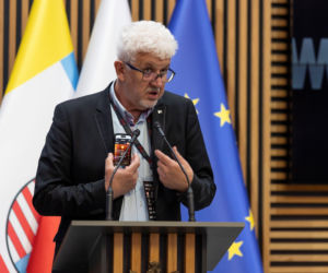 Konferencja „Inteligencja sztuczna, ale rewolucja prawdziwa”