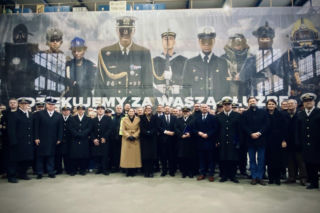 Palenie blach pod okręt Ratownik