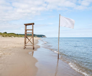 Sinice Trzęsacz. Czy w Trzęsaczu można się kąpać 10.08? Flaga, warunki pogodowe
