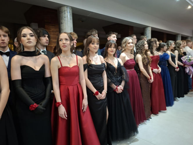 Studniówki 2026: Bal I Liceum Ogólnokształcącego w Starachowicach