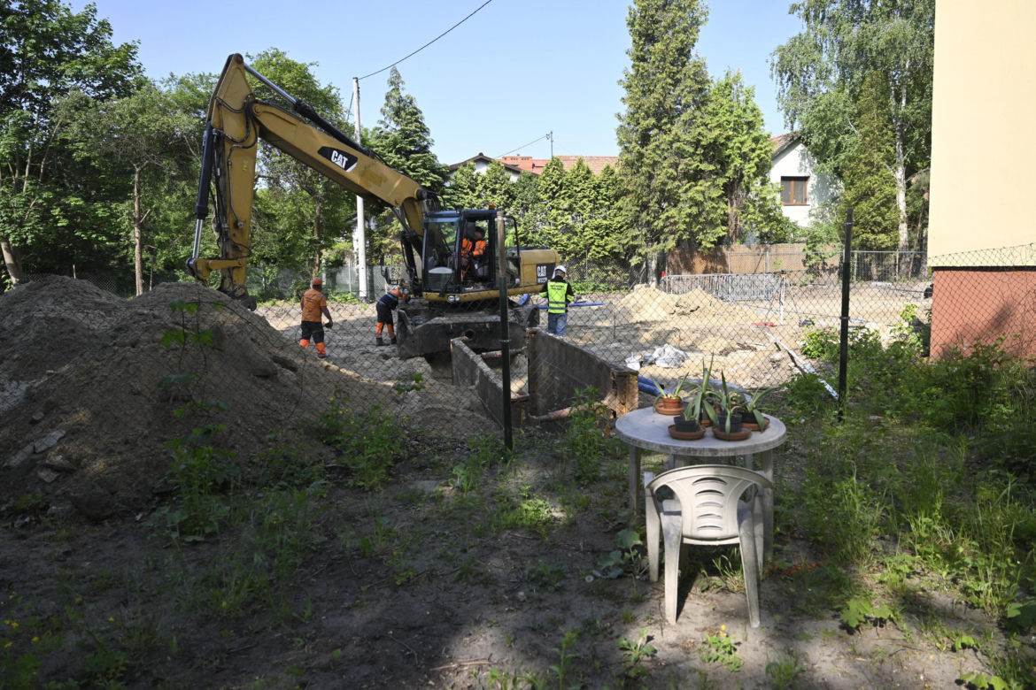 Miasto odbiera dom na Białołęce