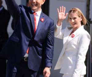 Warszawa. Święto Narodowe Trzeciego Maja. Para prezydencka na Placu Zamkowym w Warszawie