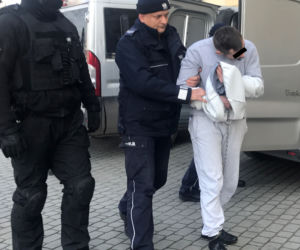 ZAMORDOWAŁ ALICJĘ, GDY WRACAŁA Z URODZIN