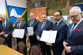 Umowy na wiadukt na DK16 nad linią kolejową Iława-Gdynia