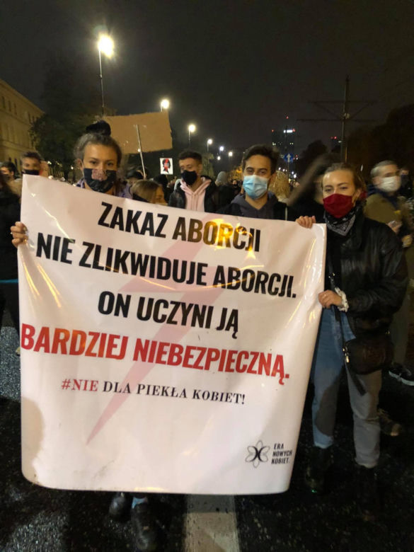 #PiekłoKobiet: Nasi czytelnicy protestują w Warszawie