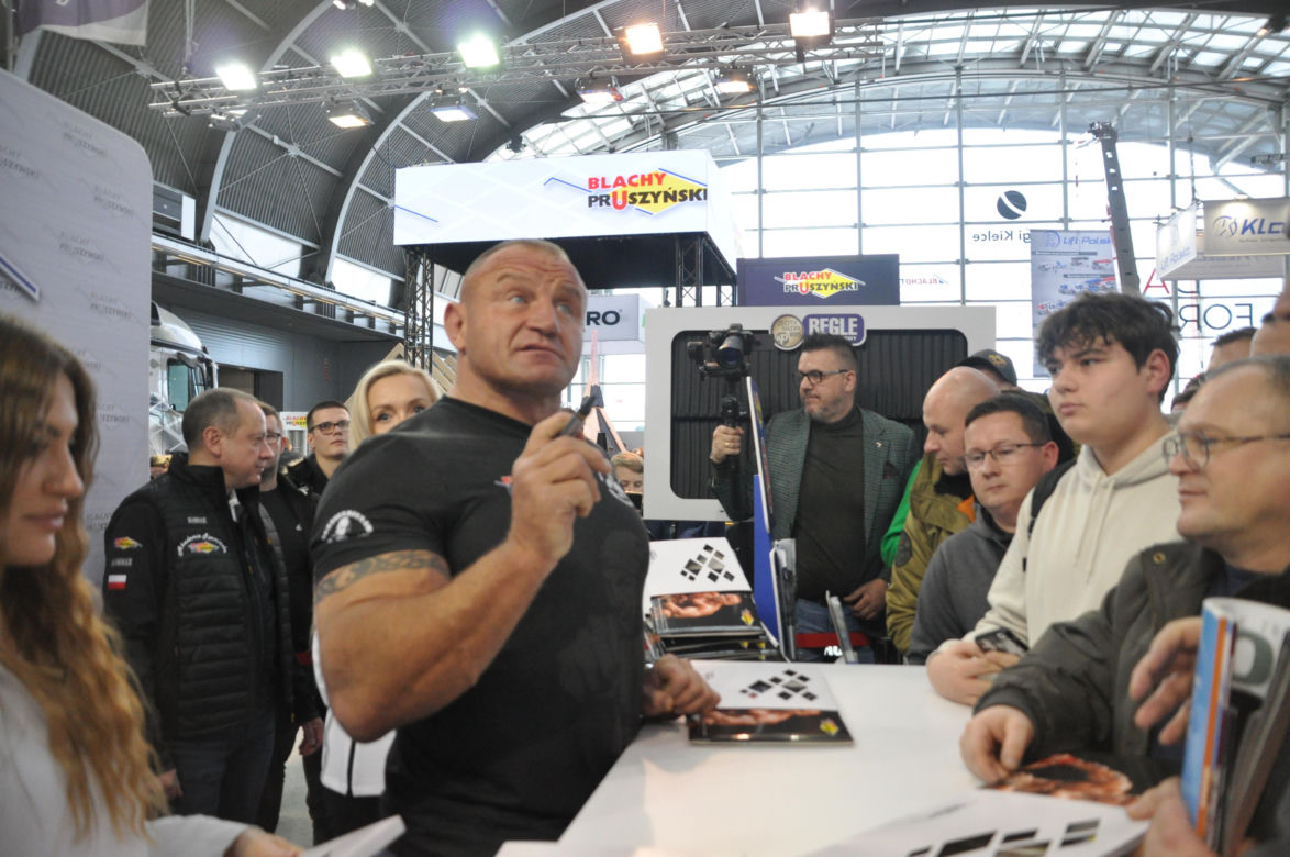 Targi Dach Forum w Kielcach z Mariuszem Pudzianowskim