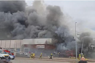 Olbrzymi pożar chińskiego marketu. Milionowe straty