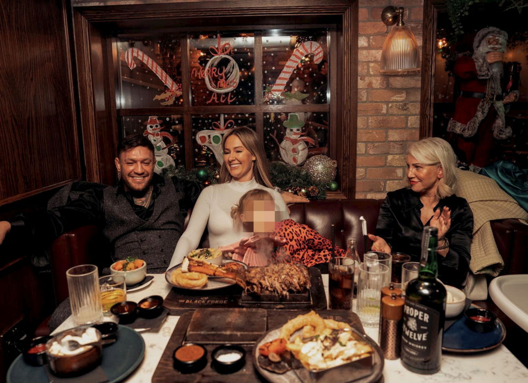 Tak Conor McGregor spędzał święta