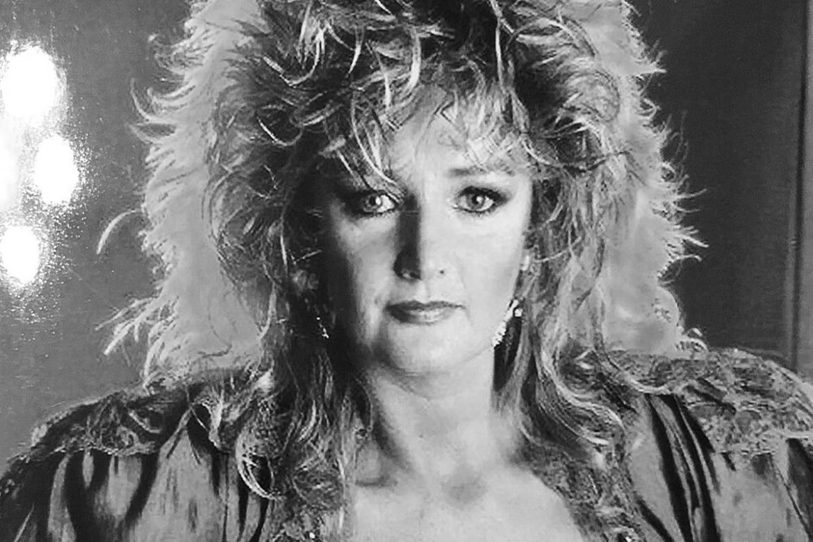 Bonnie Tyler nie żyje. Ostatnie tygodnie spędziła w stanie ciężkim szpitalu