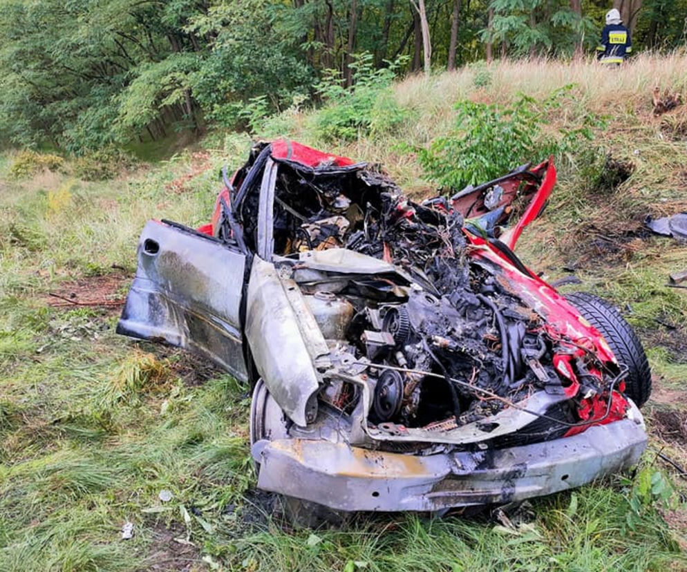 Wyciągnęła dzieci z płonącego samochodu. Koszmar w Motylewie