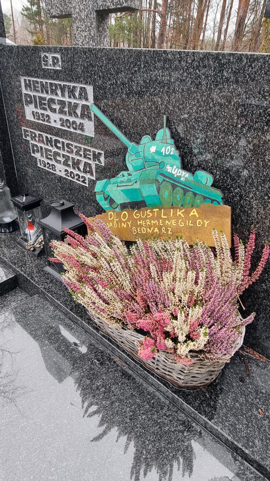Franciszek Pieczka - tak wygląda dziś grób słynnego aktora