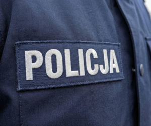 Dramat w Mławie. Policjanci znaleźli noworodka ukrytego w szafce