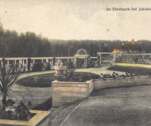 Tak przez lata zmieniało się olsztyńskie Jakubowo. Po dawnym ośrodku rekreacyjnym nie ma znaku