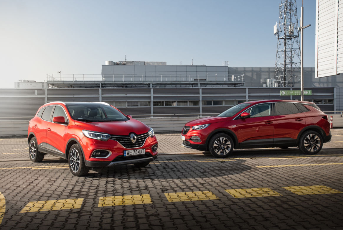 Renault Kadjar TCe 140 FAP vs Opel Grandland X 1.5 Diesel 130 KM Start/Stop AT8