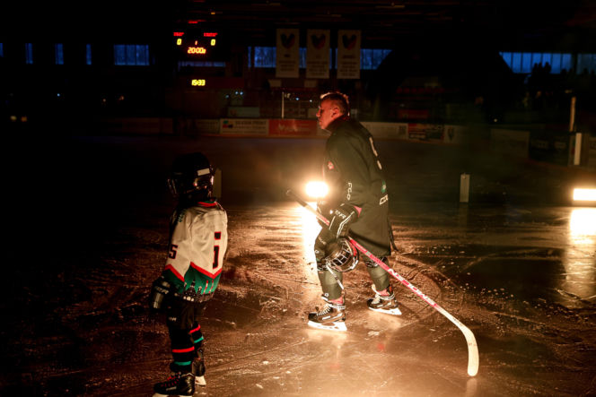 Mecz hokejowy Reprezentacji Artystów Polskich i Przedsiębiorców