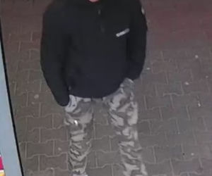 Gliwice: ukradli noże i alkohol