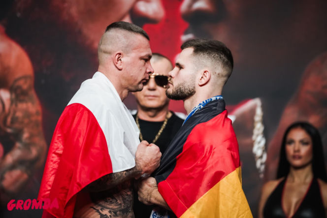 Ring girls Gromda 24