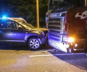 Potężny karambol w Częstochowie! TIR jechał pod prąd, taranował auta [ZDJĘCIA]