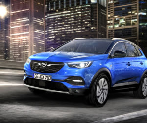 Matrycowe reflektory IntelliLux LED w samochodach marki Opel